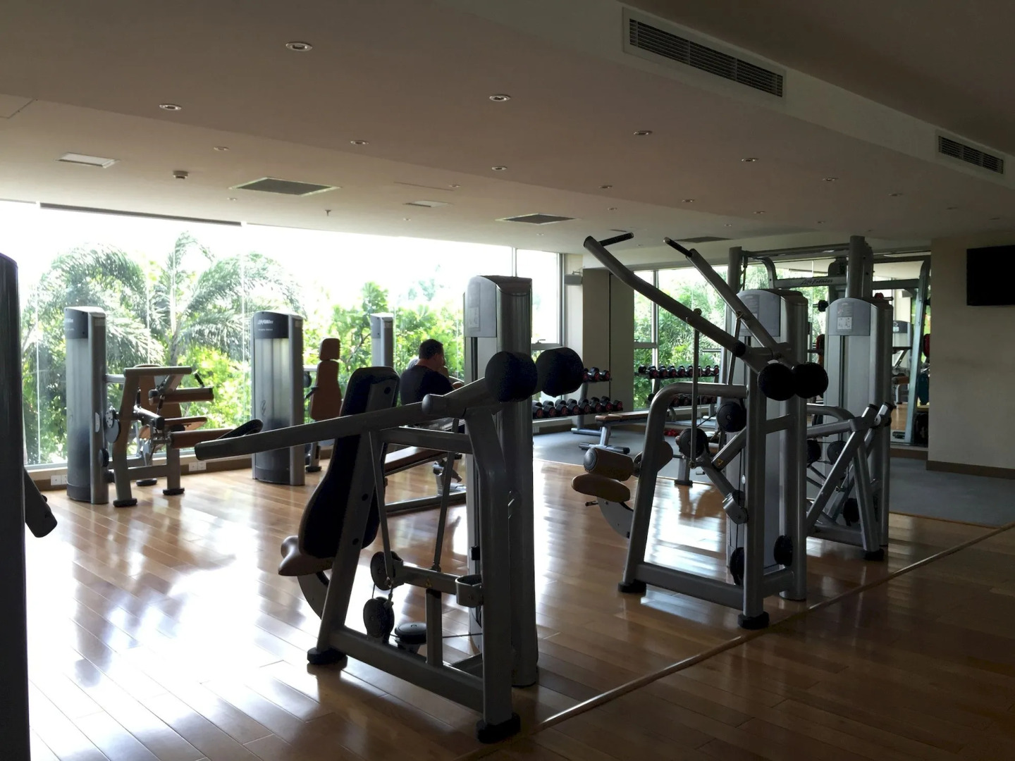 Bluesky Serviced Apartment Airport Plaza