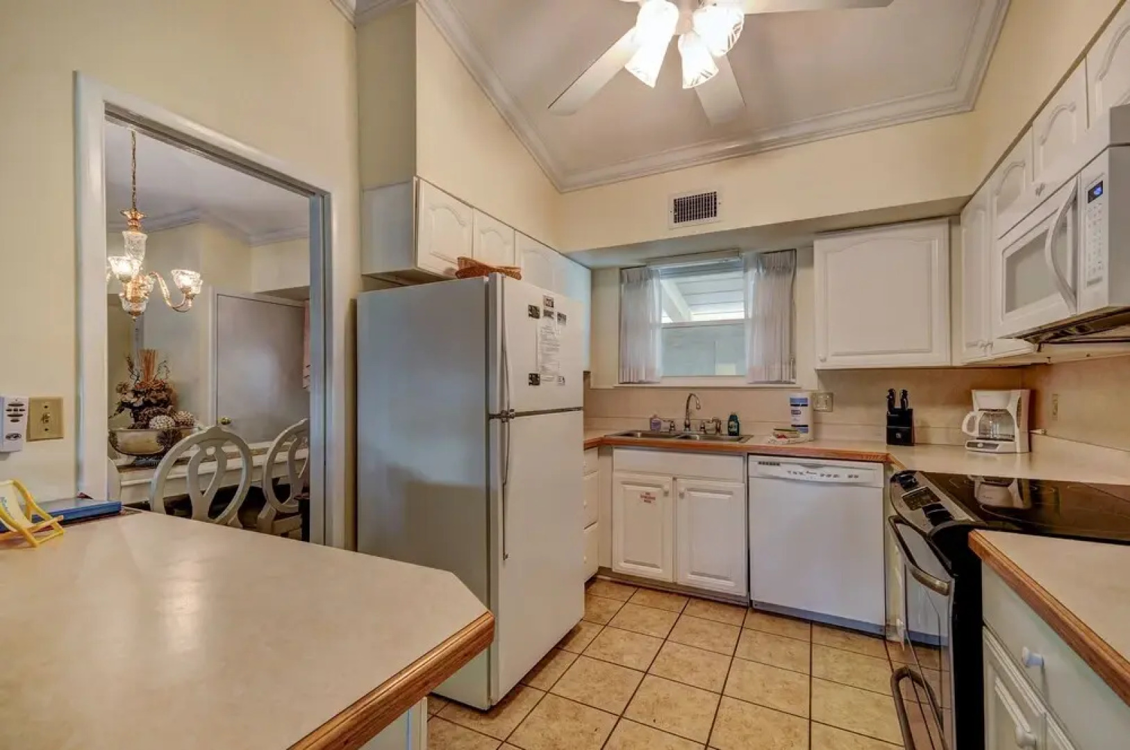 Chateau La Mer 16E Destin