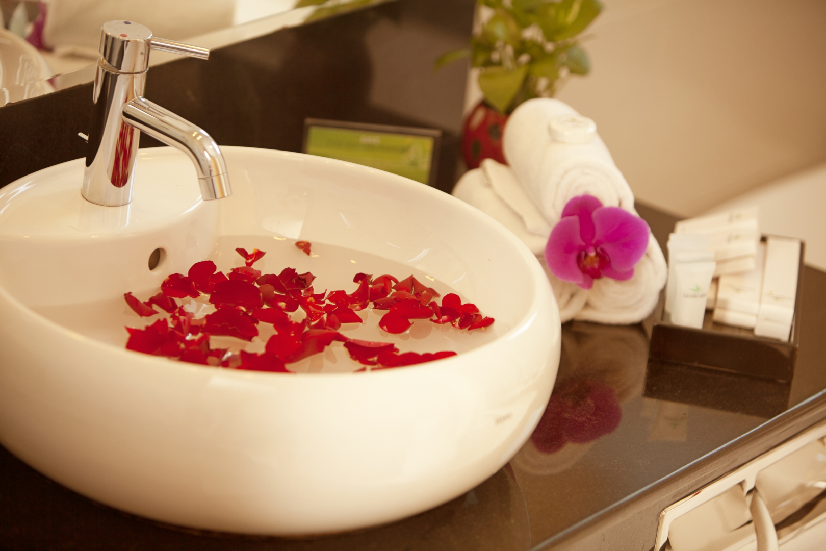 Liberty Hotel Saigon Parkview