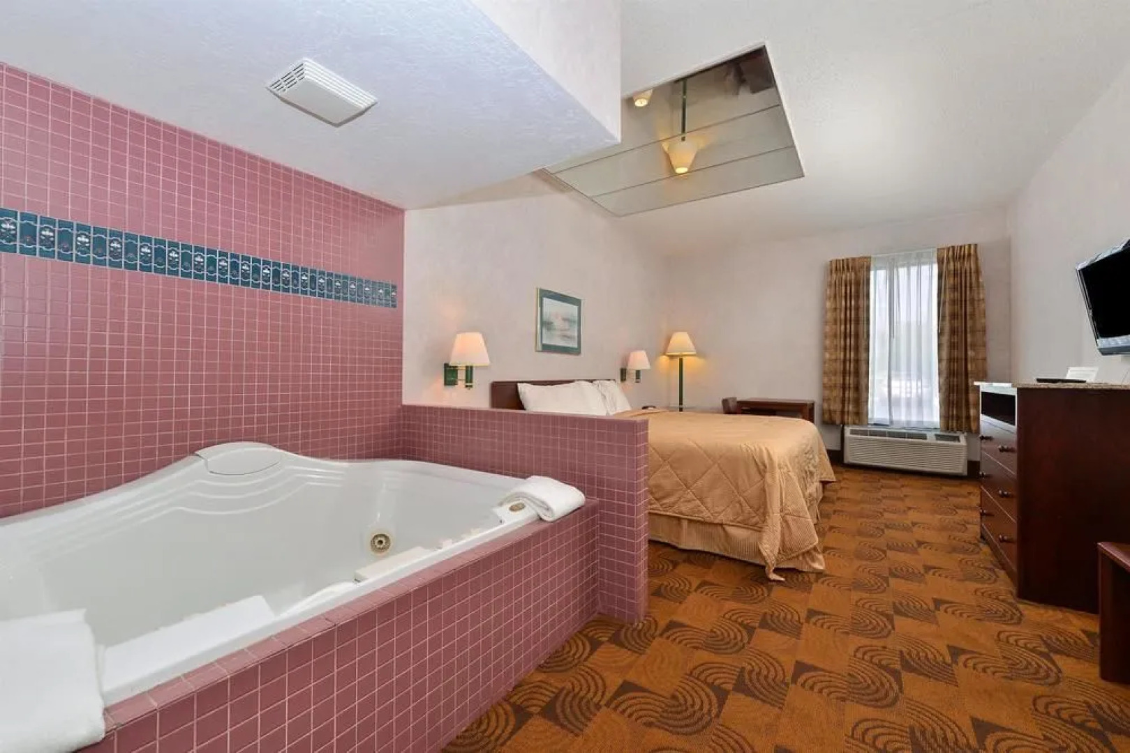 Americas Best Value Inn & Suites