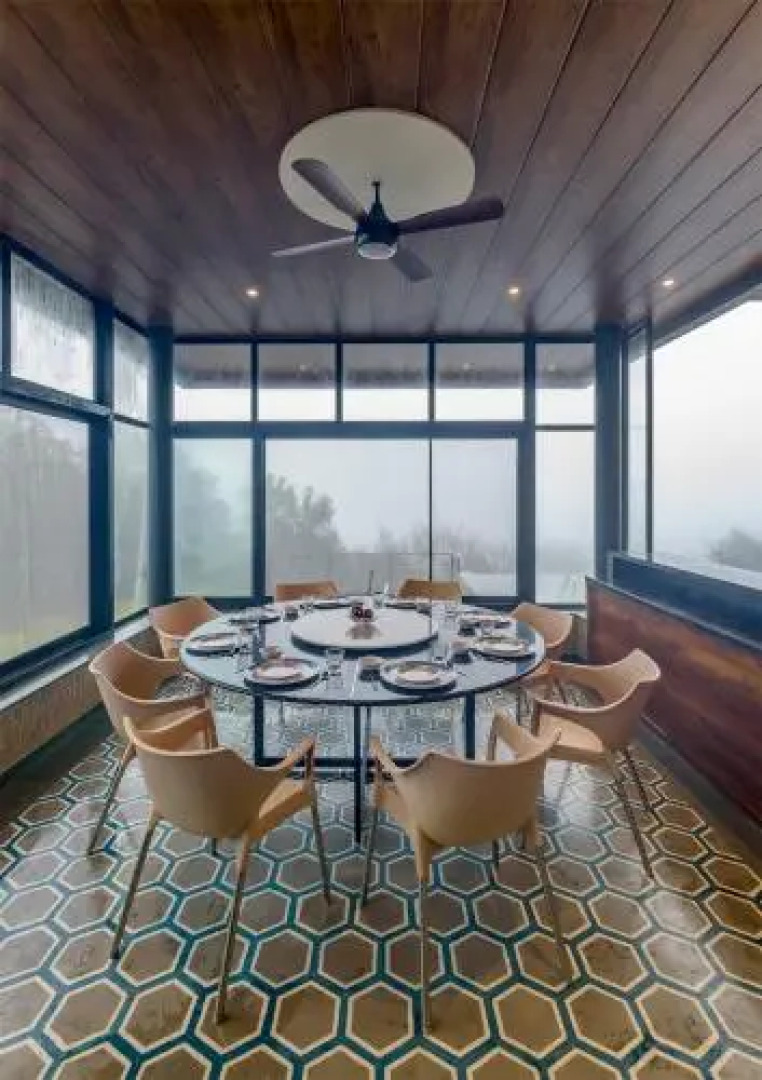 SaffronStays Falcon Hill, Lonavala - luxury villa with infinity pool near Lion's Point