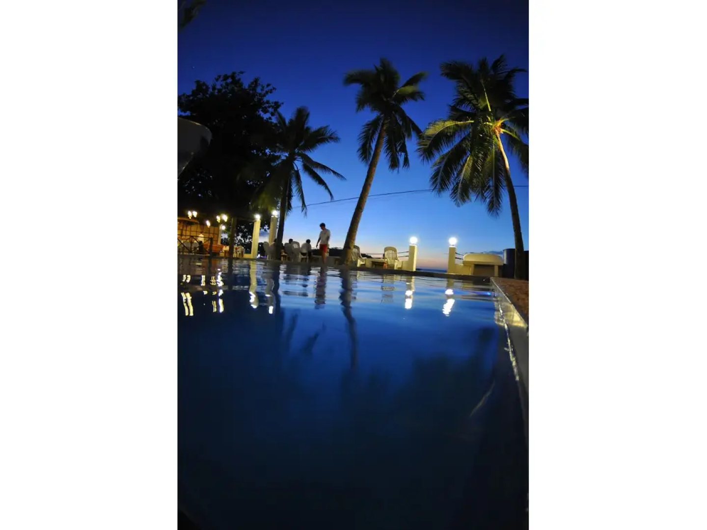 Paradise Resort and Dive Shop