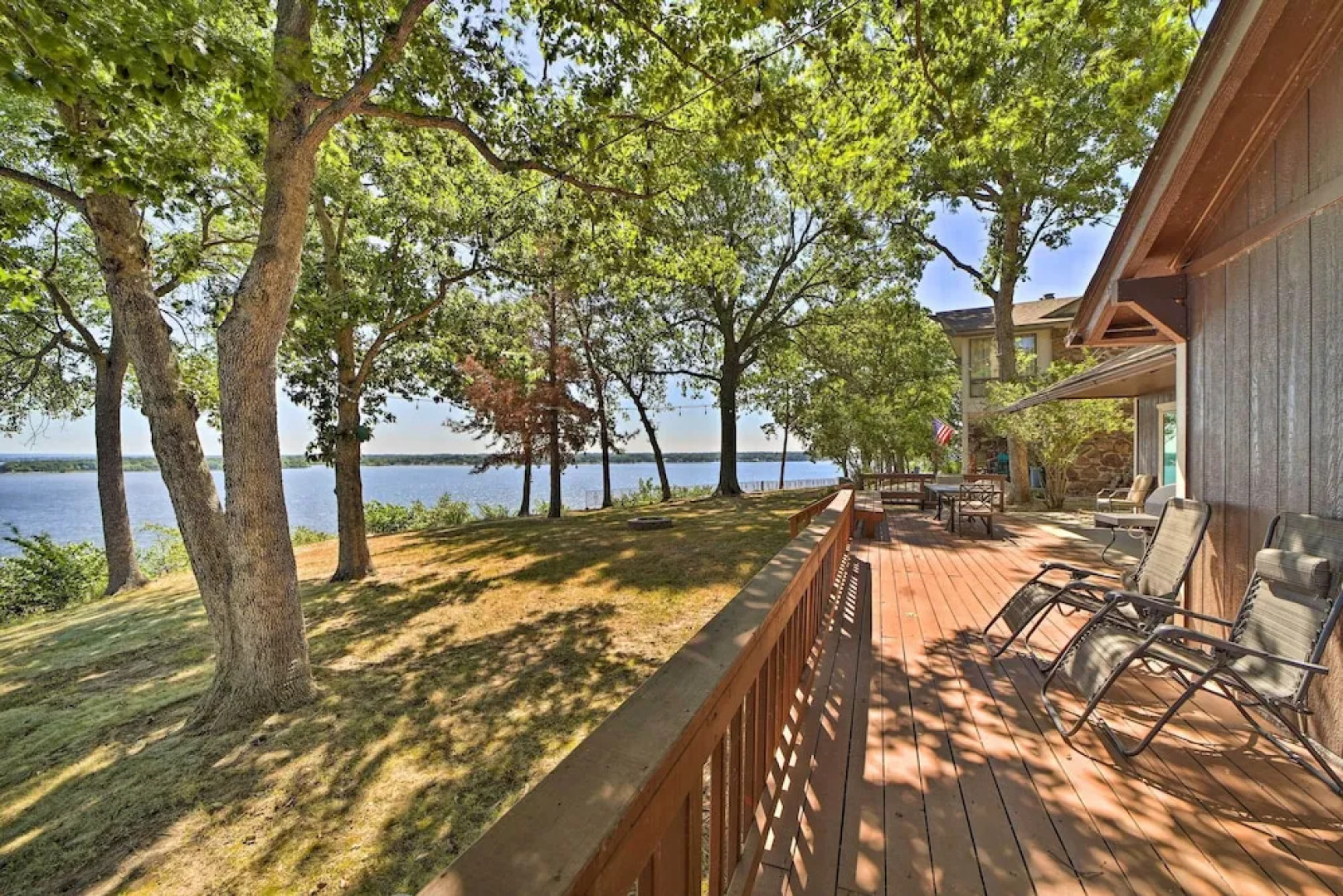 Grand Lake Views + Fire Pit: Monkey Island Home!