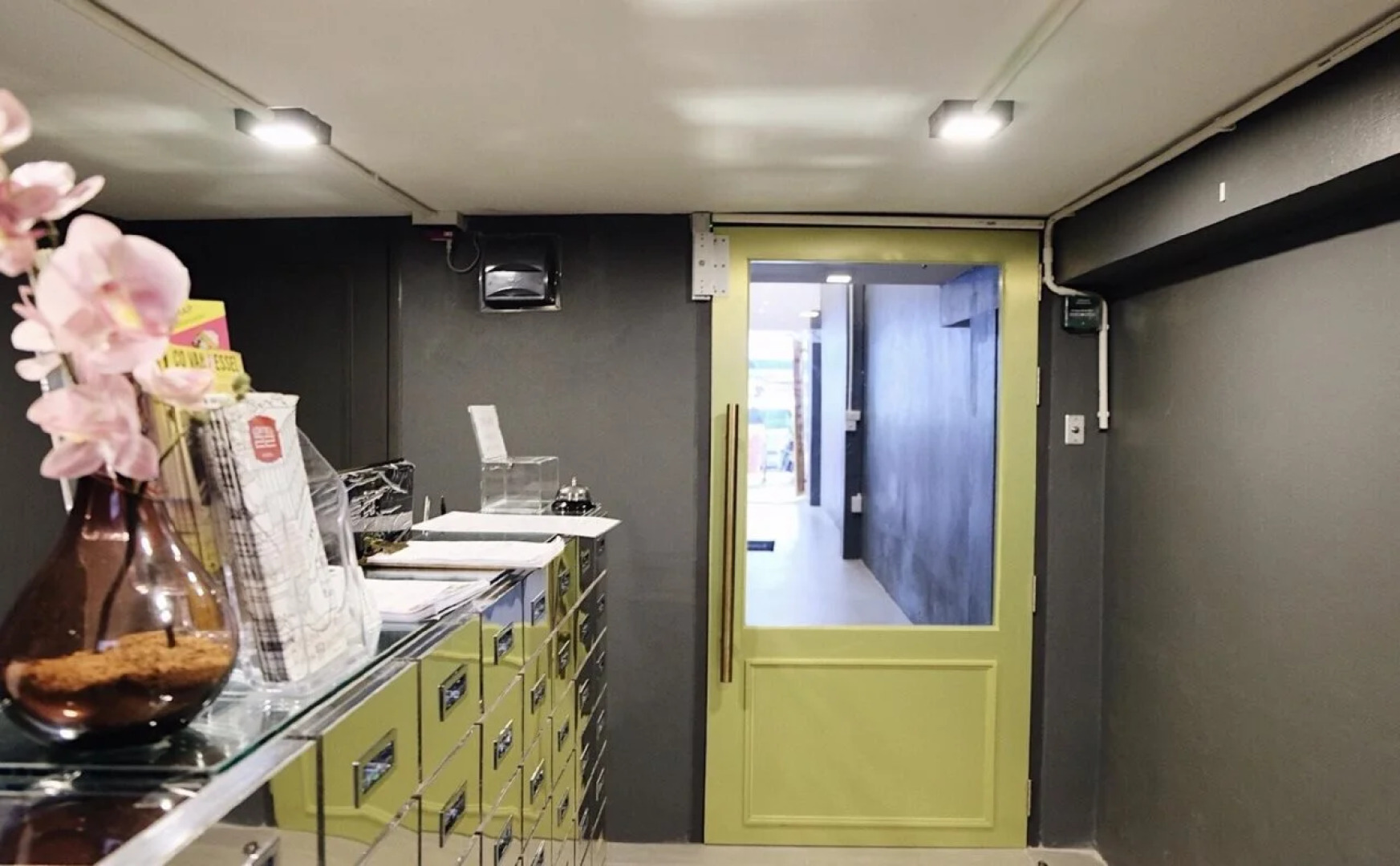 Four Sisters Homestay - Hostel