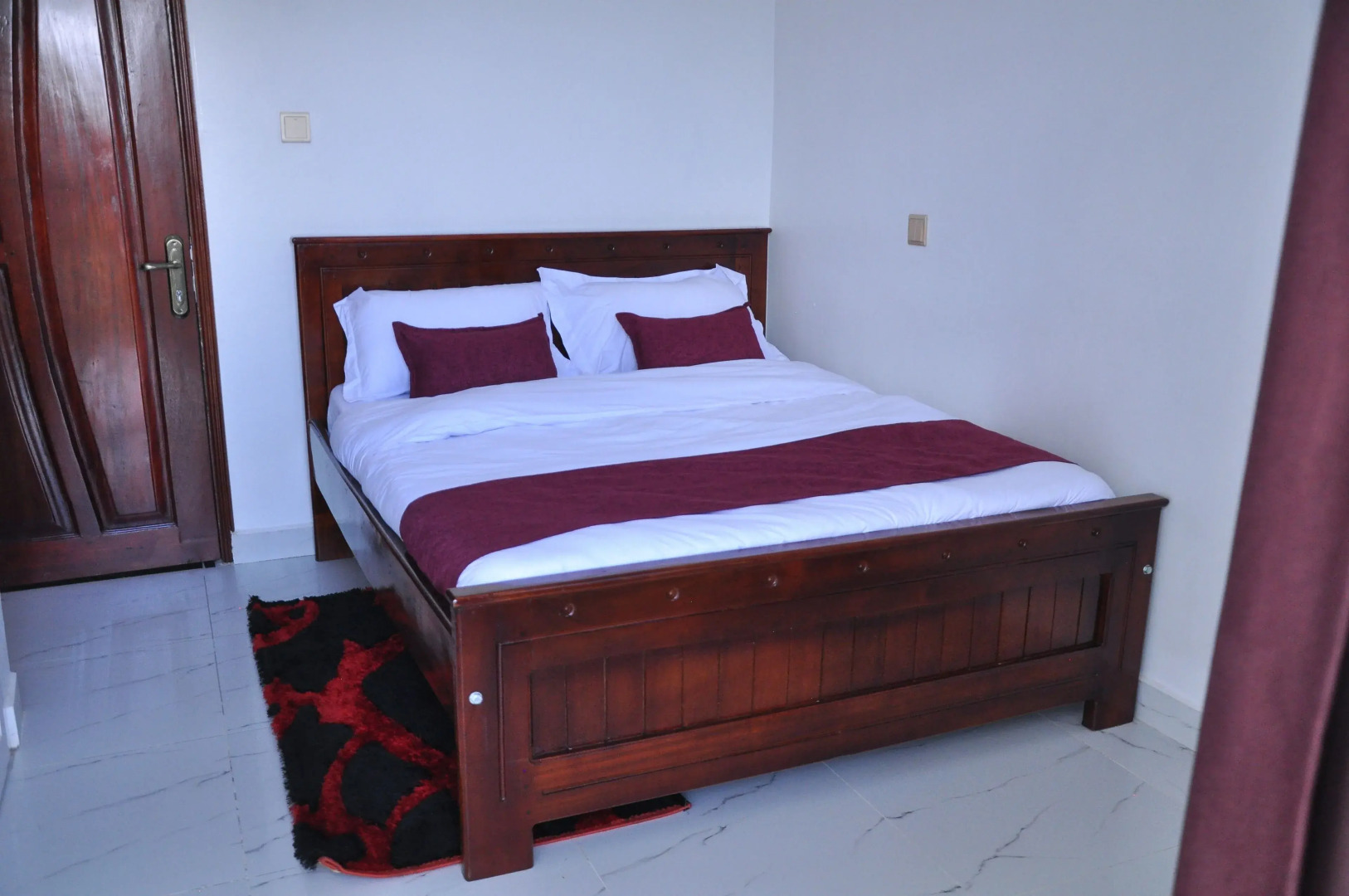 Golden View Hotel Ibanda