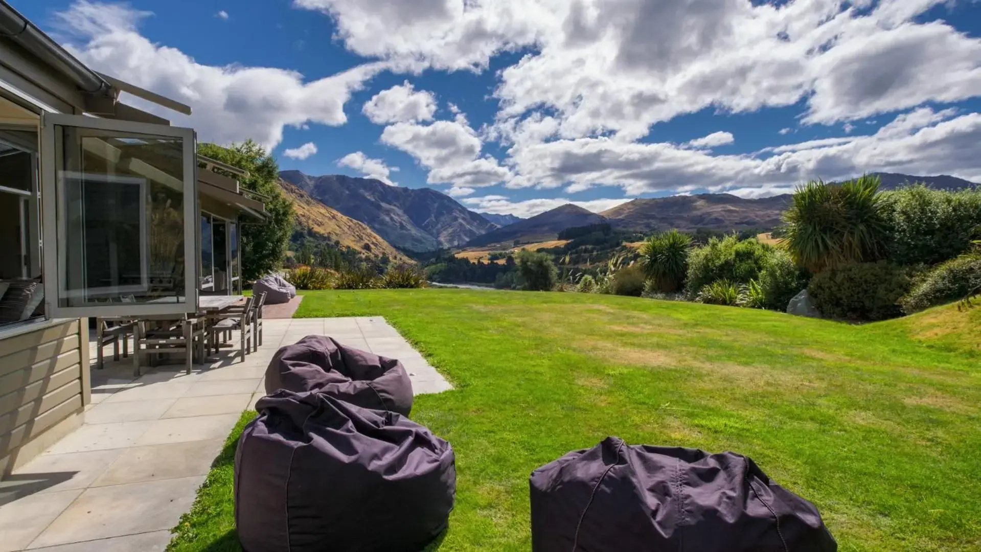 Amberley Retreat