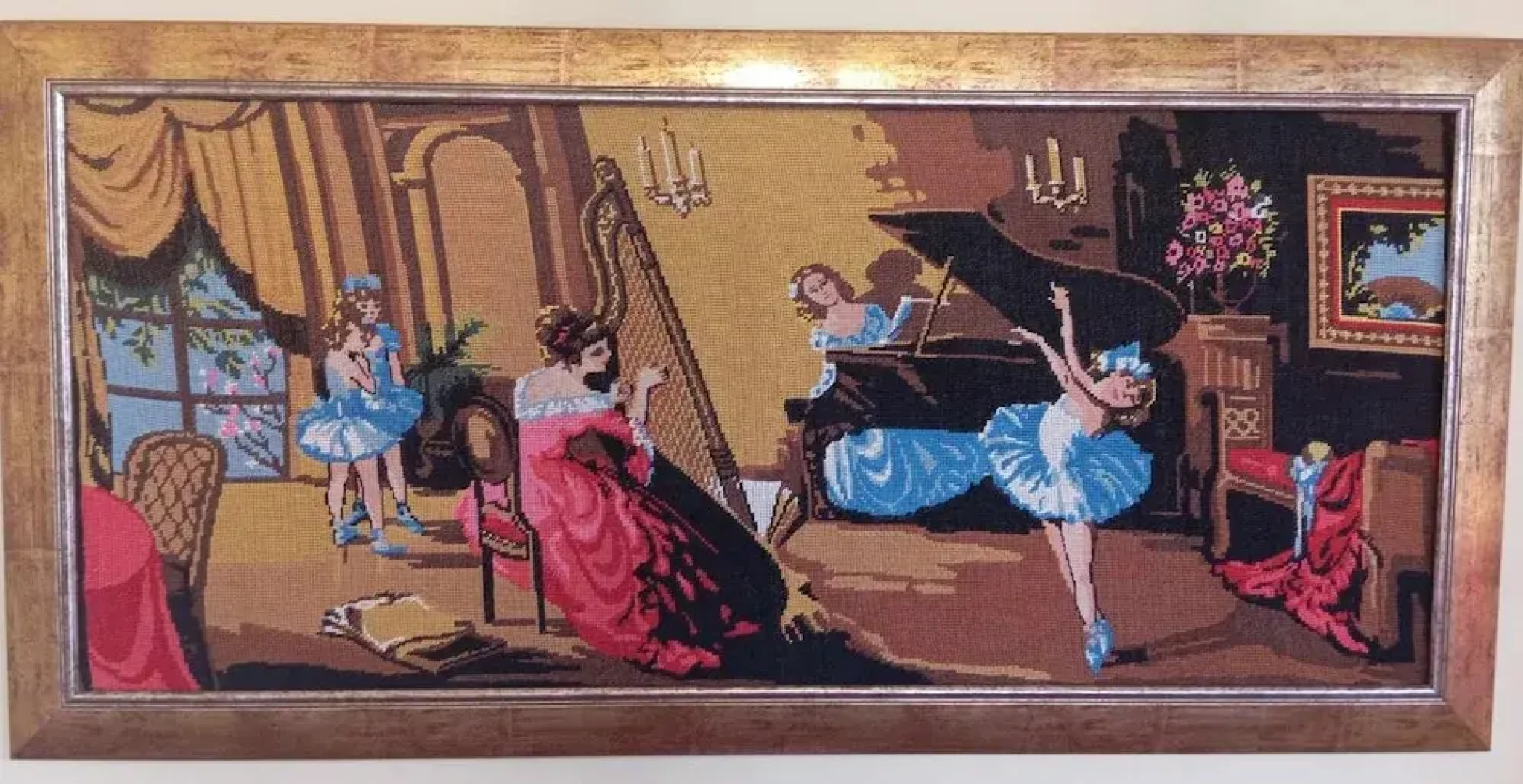 Casa Terra is Near Hillside Area Airport Beach