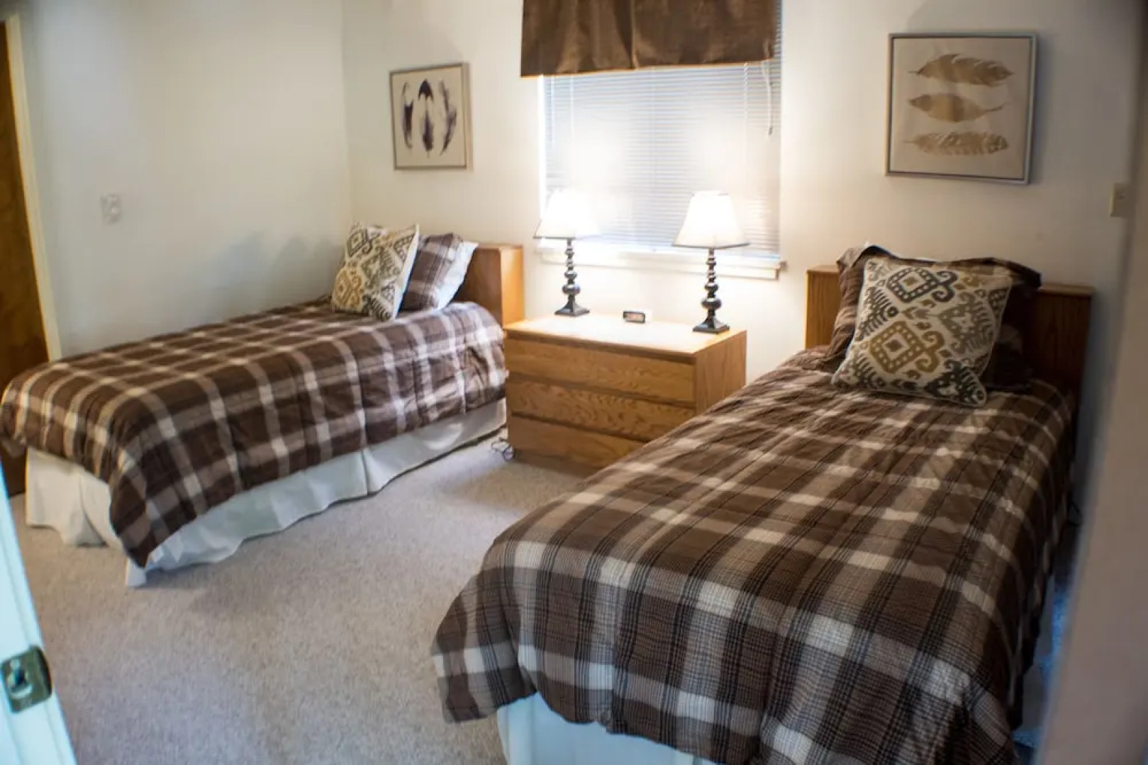 Wood Creek Condominiums