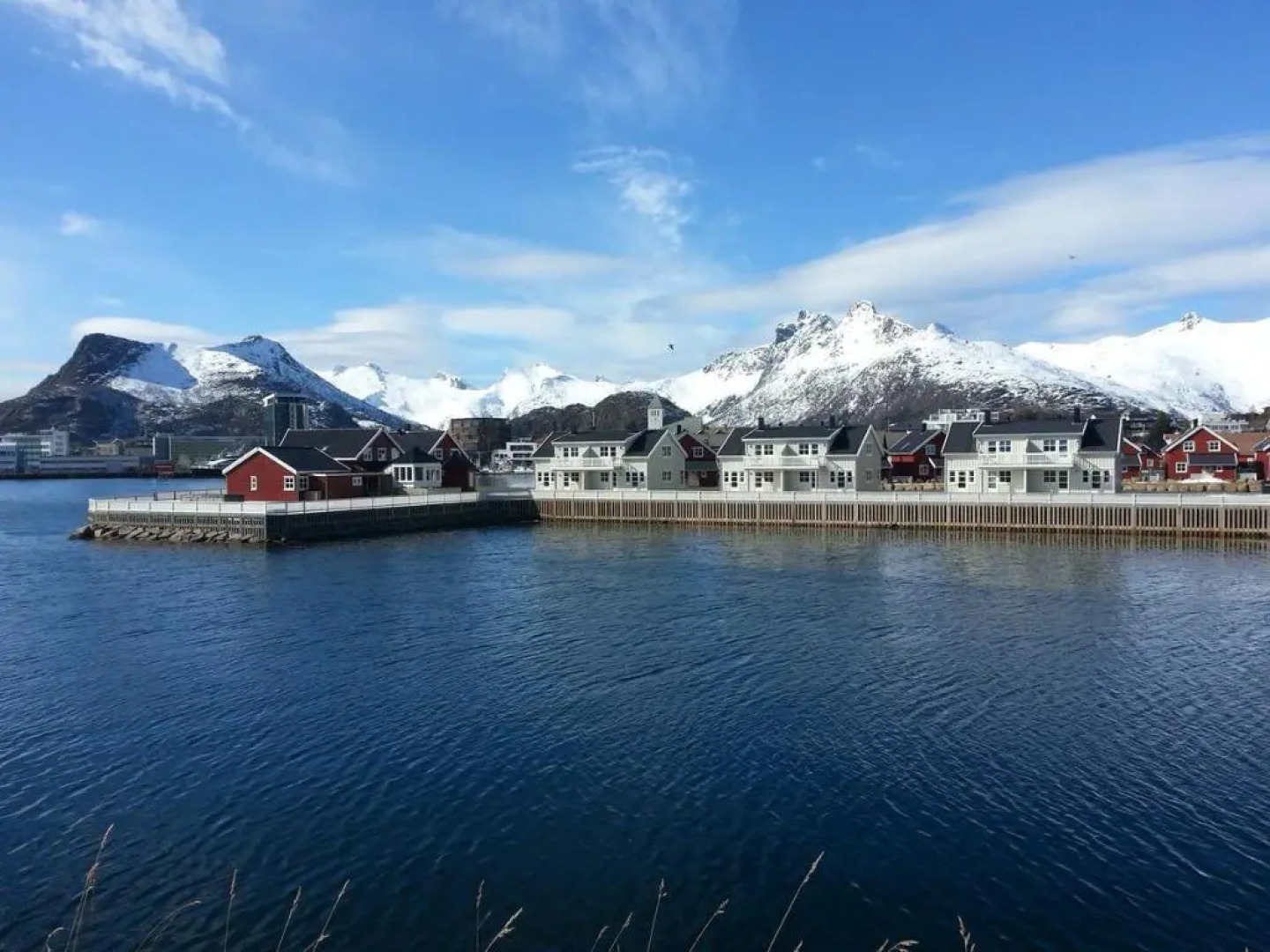 Rorbuene Svolvær Havn