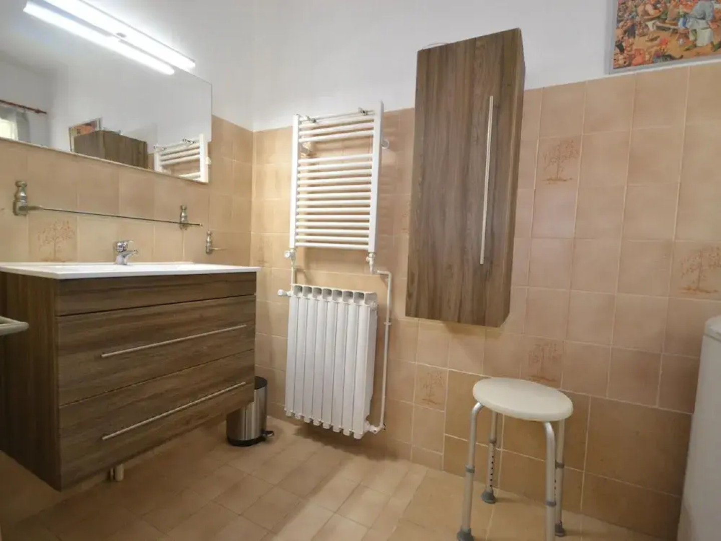 Superb House With Pool Near the Luberon