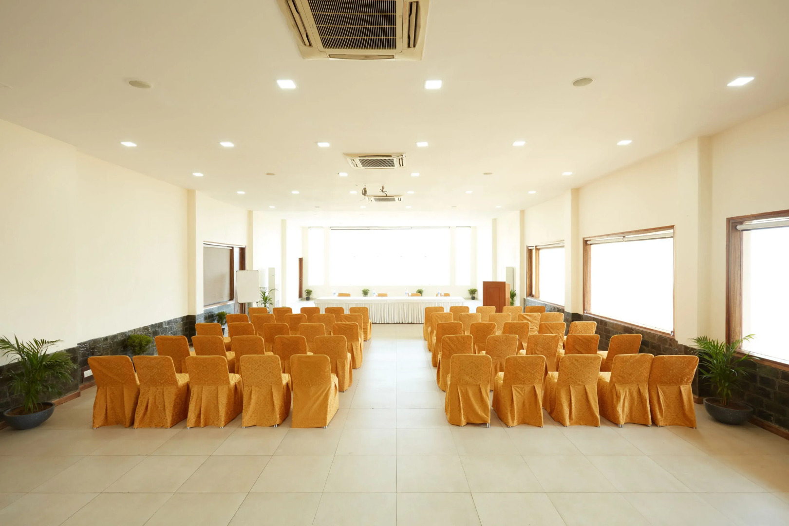 Suryavilas Luxury Resort & Spa