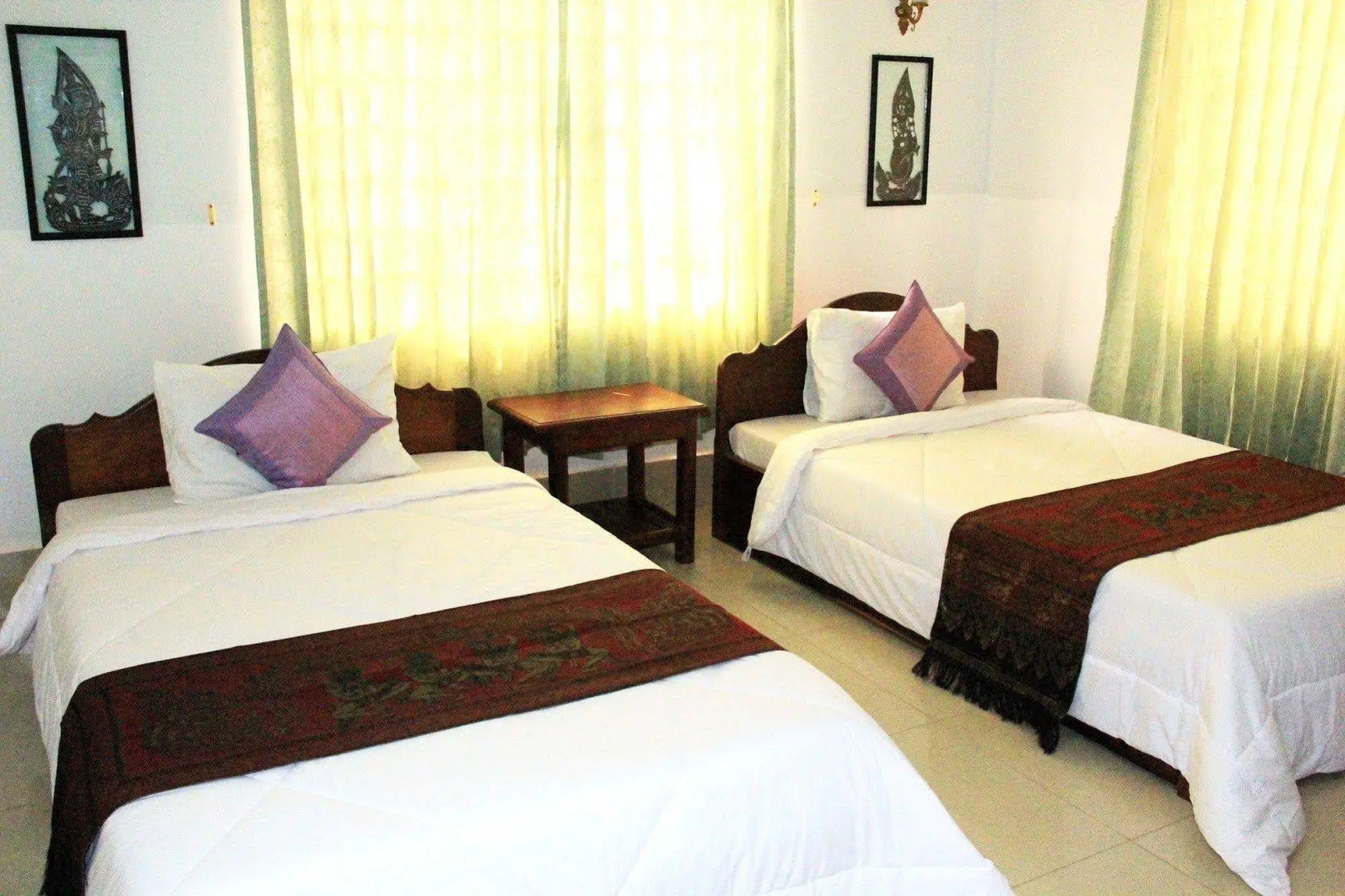 Tropical Breeze Guesthouse