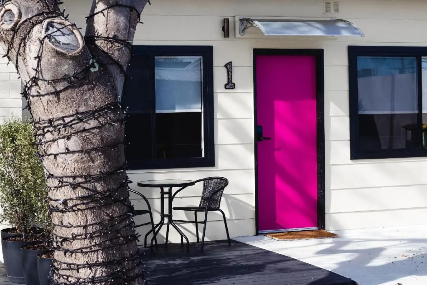 Beachcomber Holiday Units