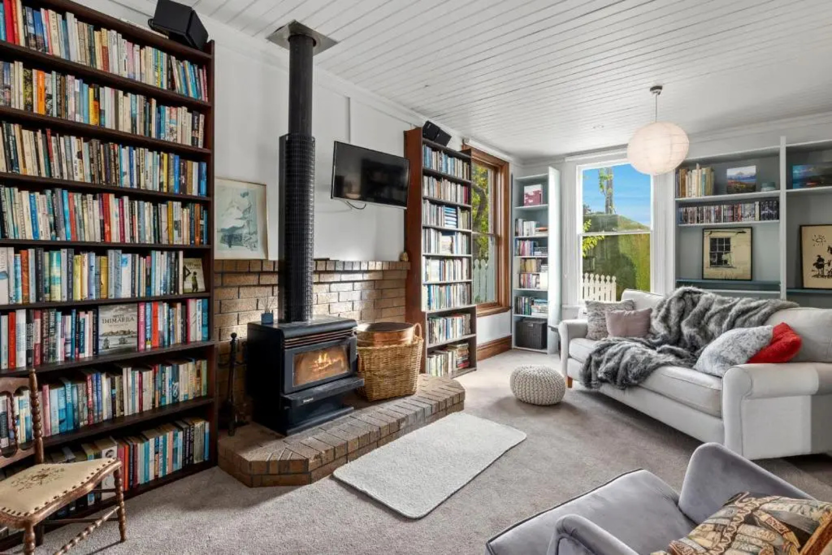 The Professor's Beach House - Brighton Holiday Home