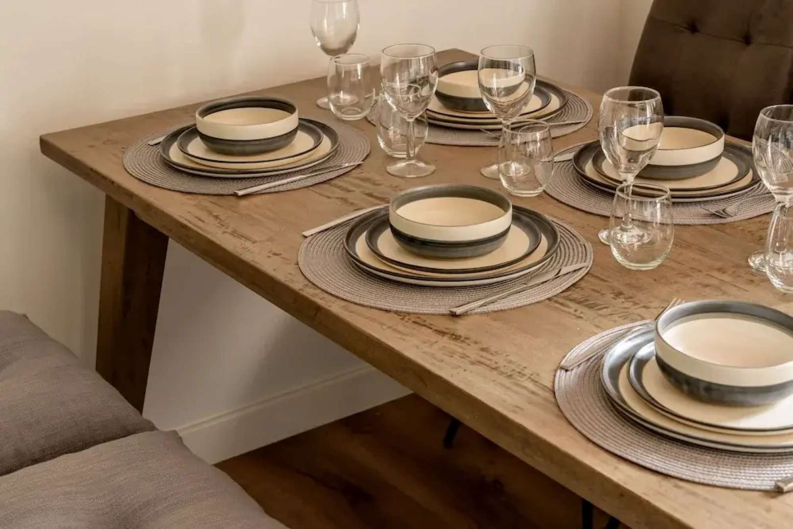 Long Ashes - Netherside Barn