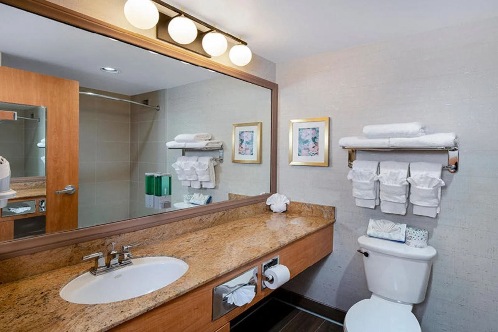 Cannery Hotel & Casino