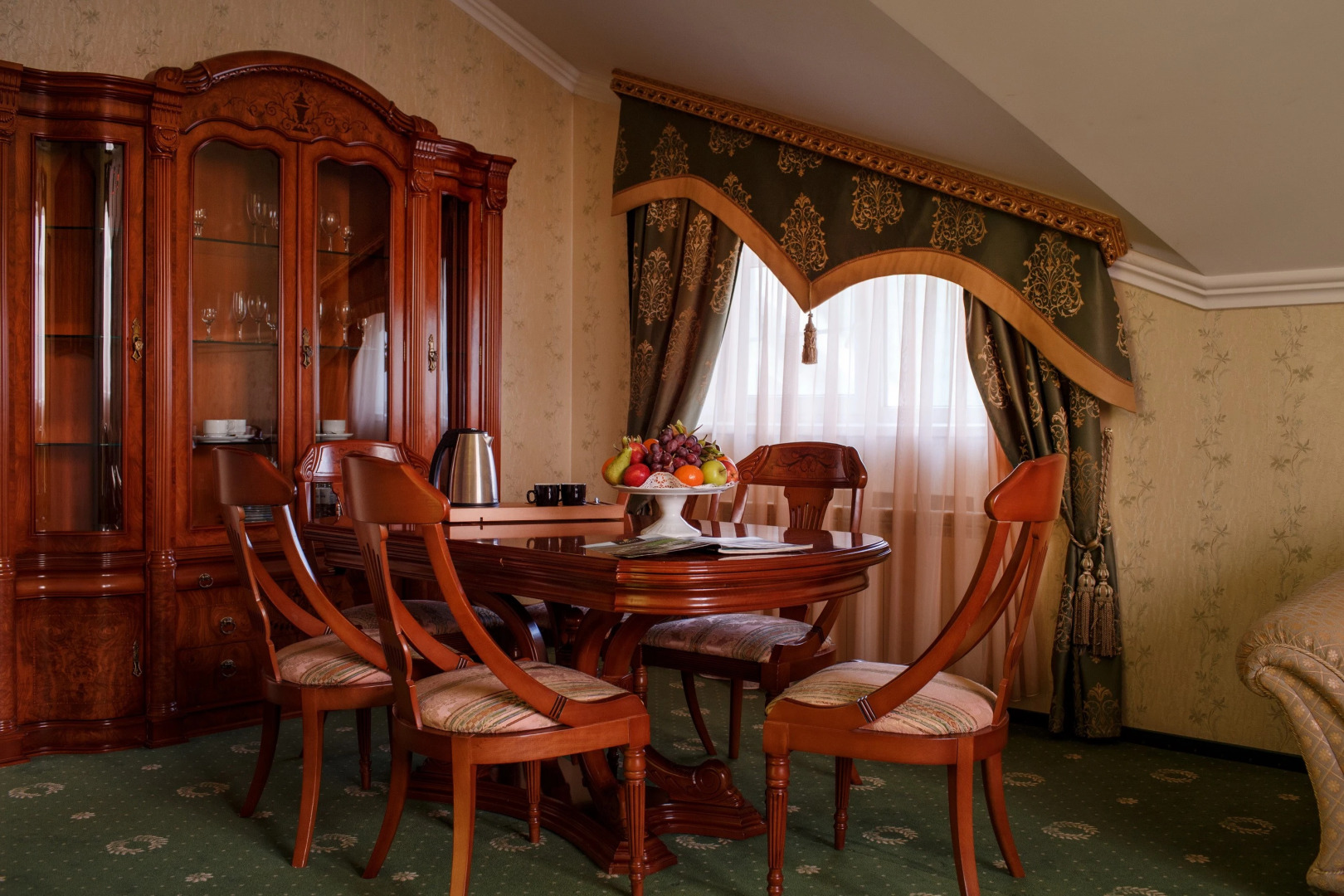 ГК Адиюх-Пэлас