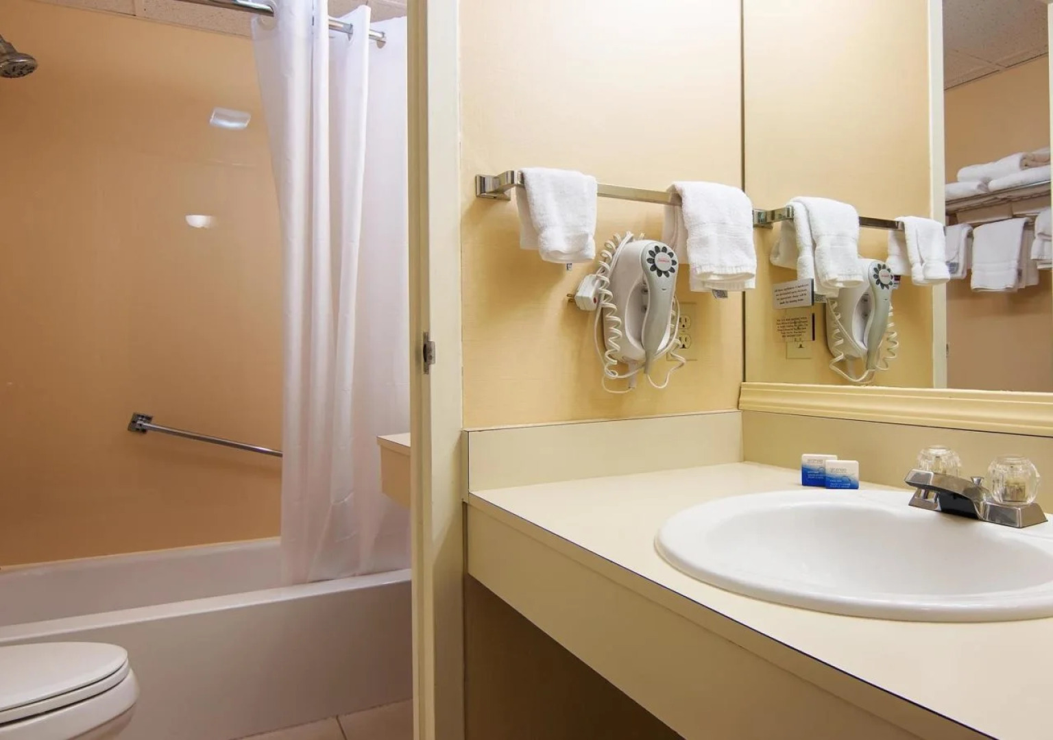 SureStay Plus Hotel by Best Western Syracuse Airport