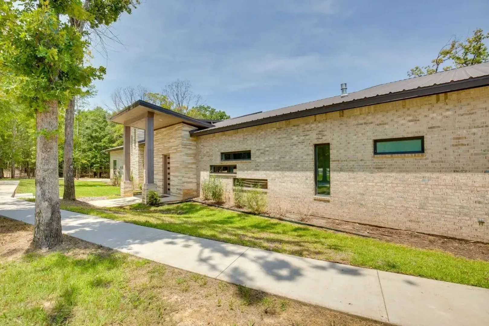 Pool, Hot Tub & Views: Malakoff Gem on Cedar Creek