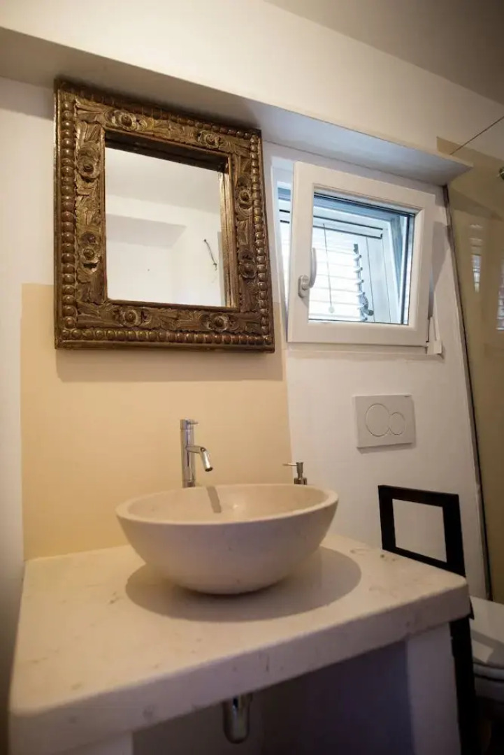 Lamia Tipica con Piscina