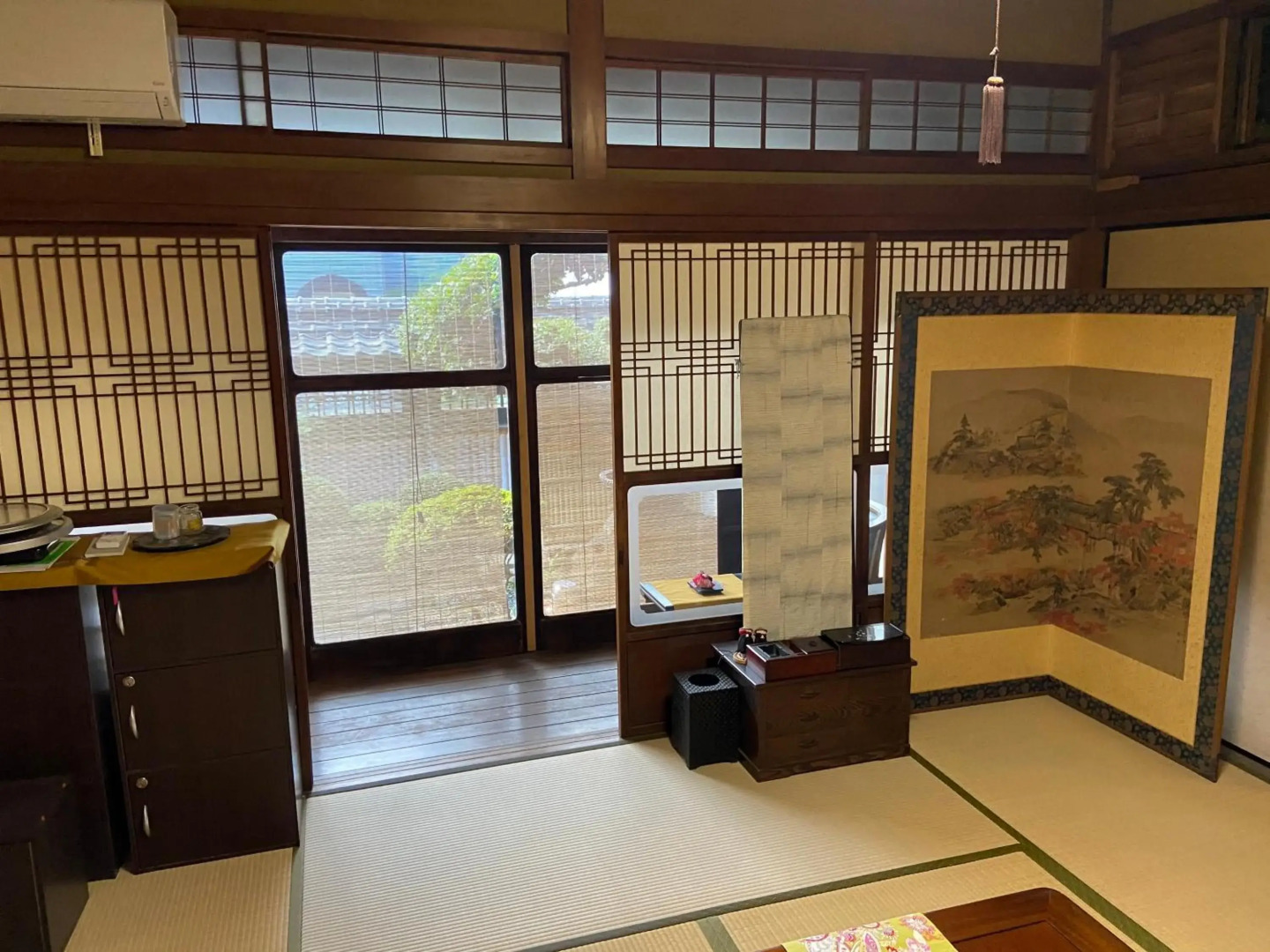 古民家ゲストハウス穏