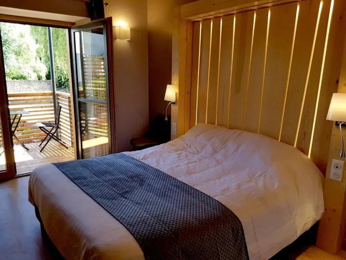 Logis Hotel De La Poste - Tence