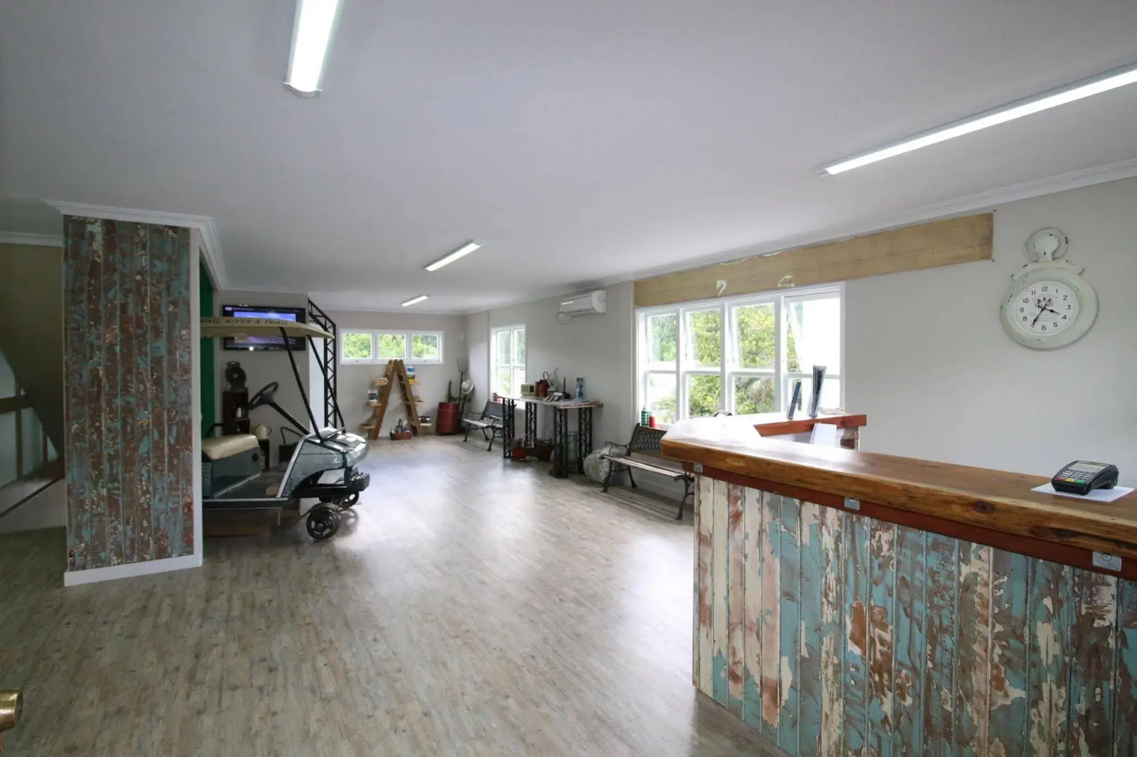 Forgotten World Motel