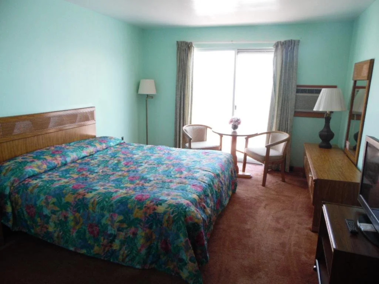 Redclyffe Shore Motor Inn