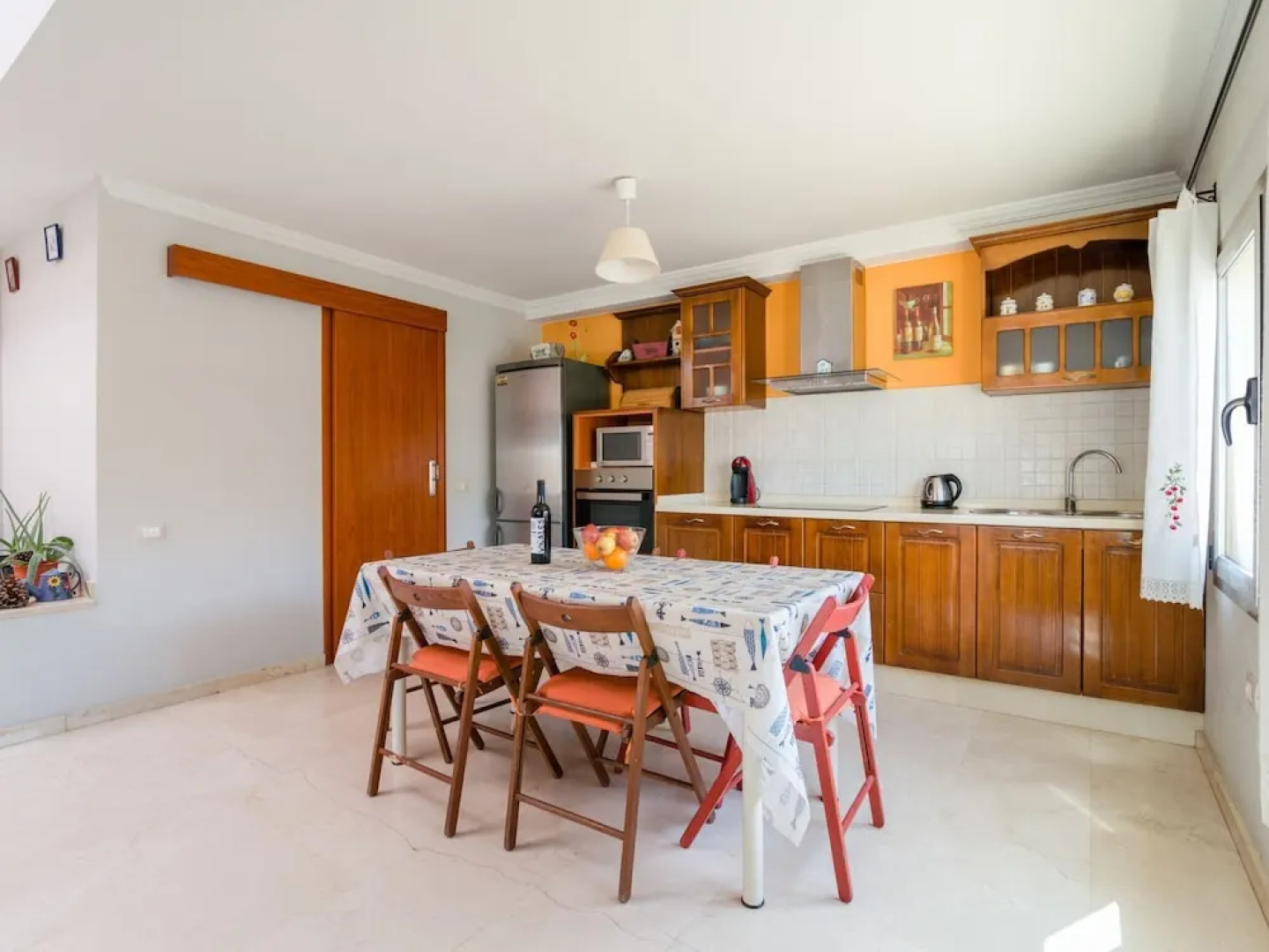 Spacious Apartment in Cruce de Arinaga With Terrace