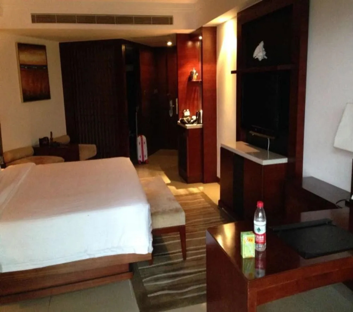 Отель Sanya Marina Spa