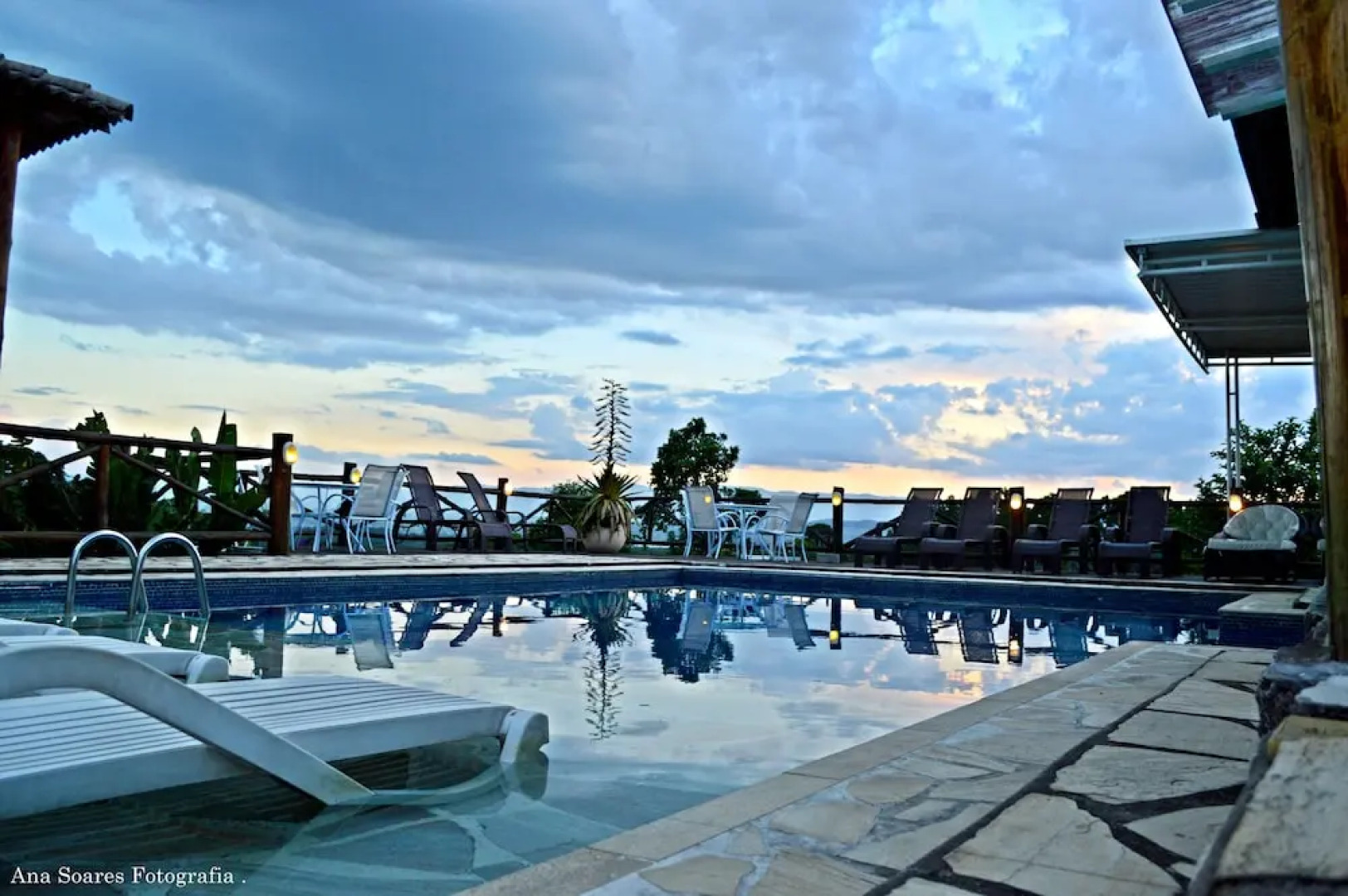 Pousada Penedo House