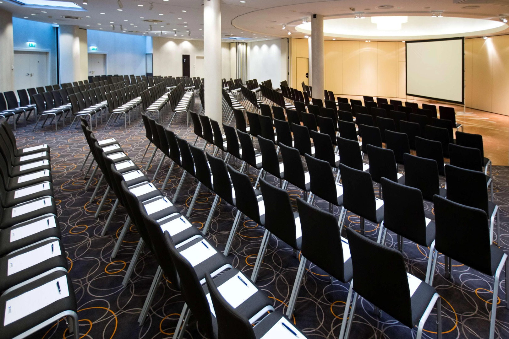 Отель Radisson Blu Sobieski