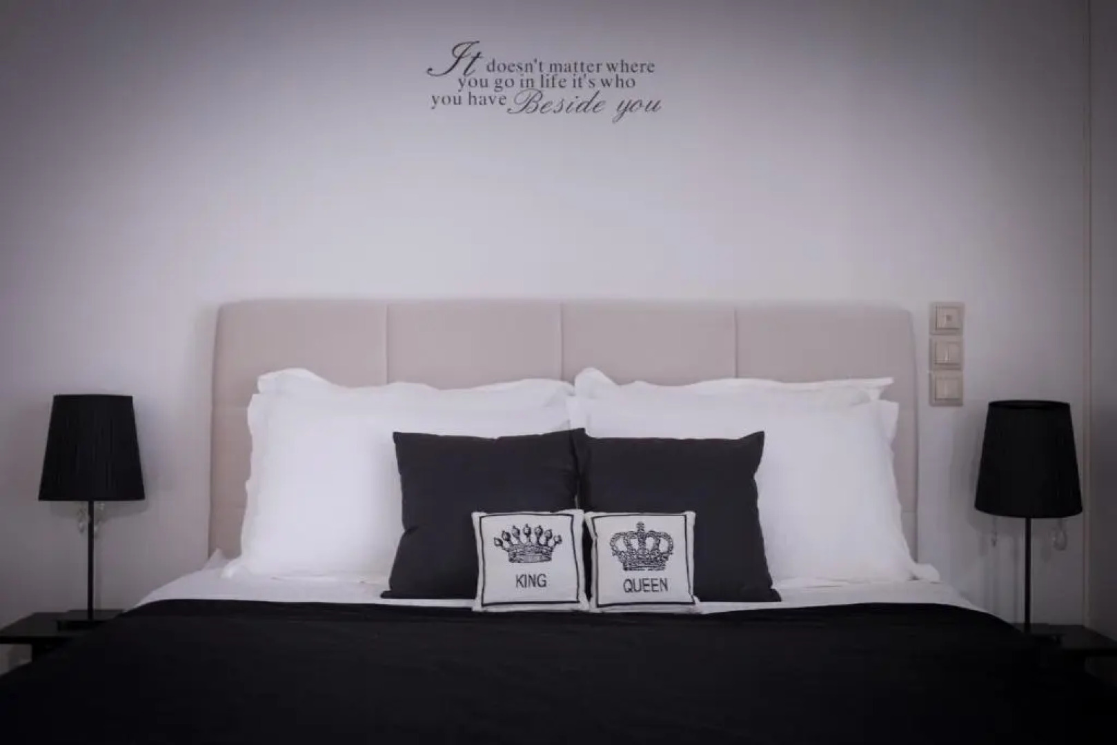 MiLo Luxury House -Free Airport pick up-10min drive