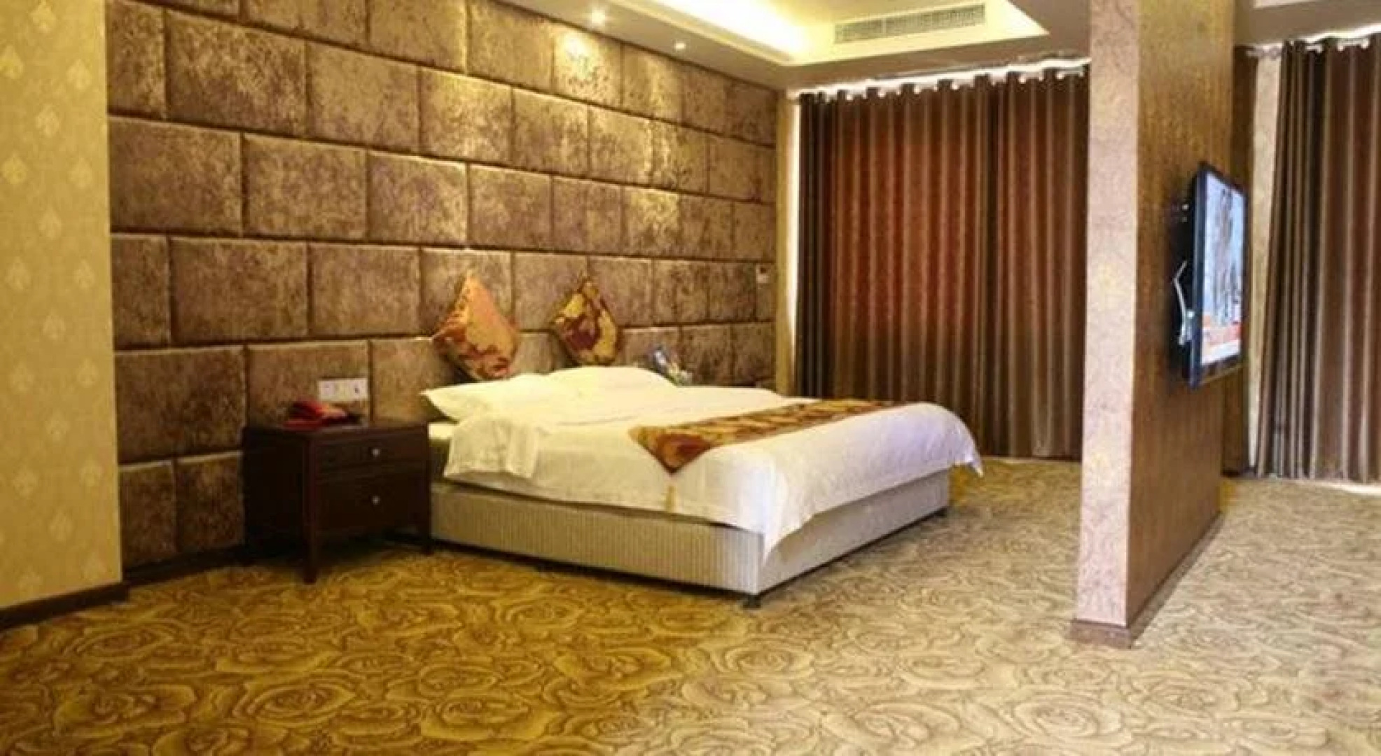 Jin Dun Celebrity International Hotel