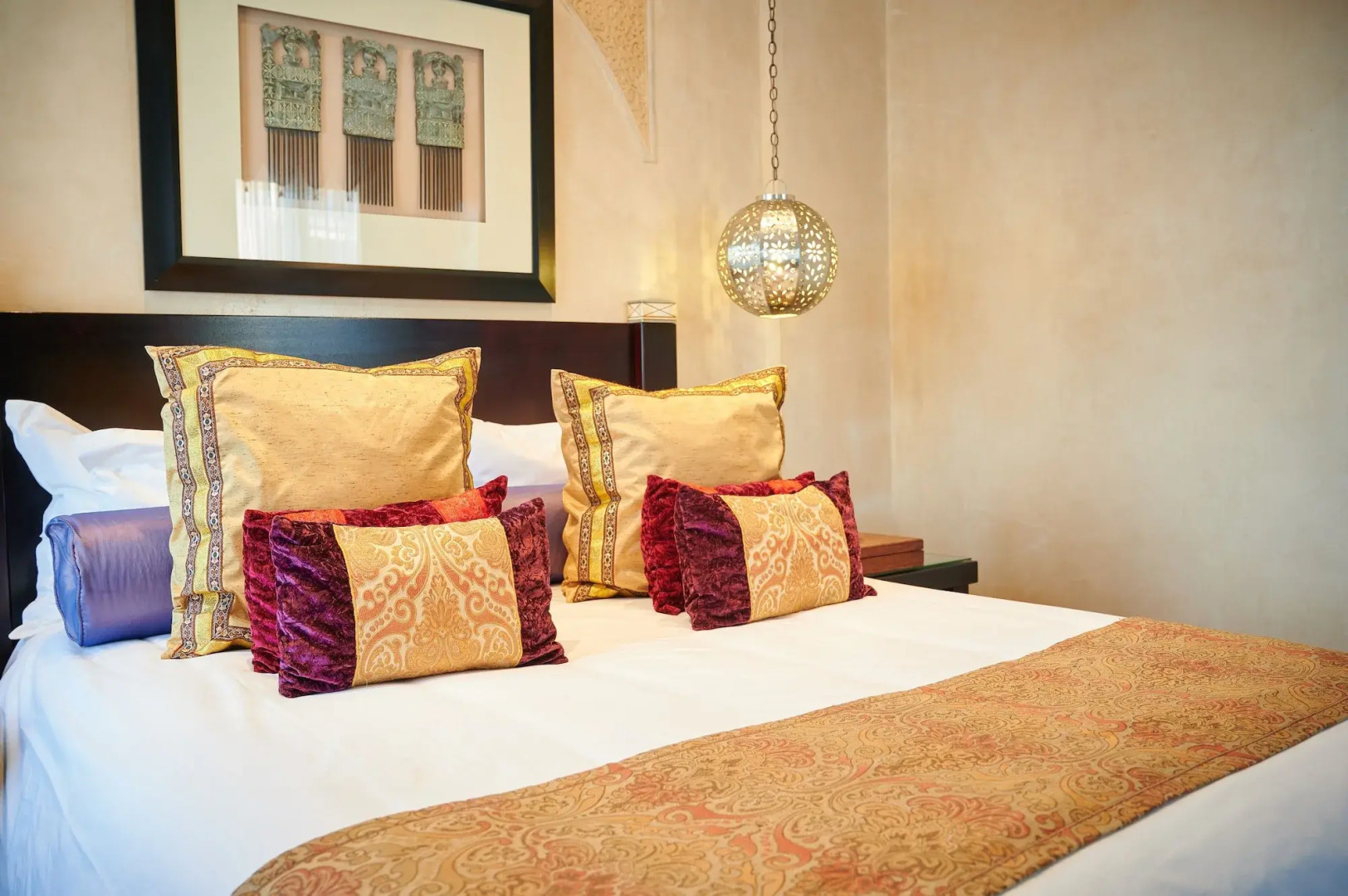 Tayfin Royale Hotel & Restaurant