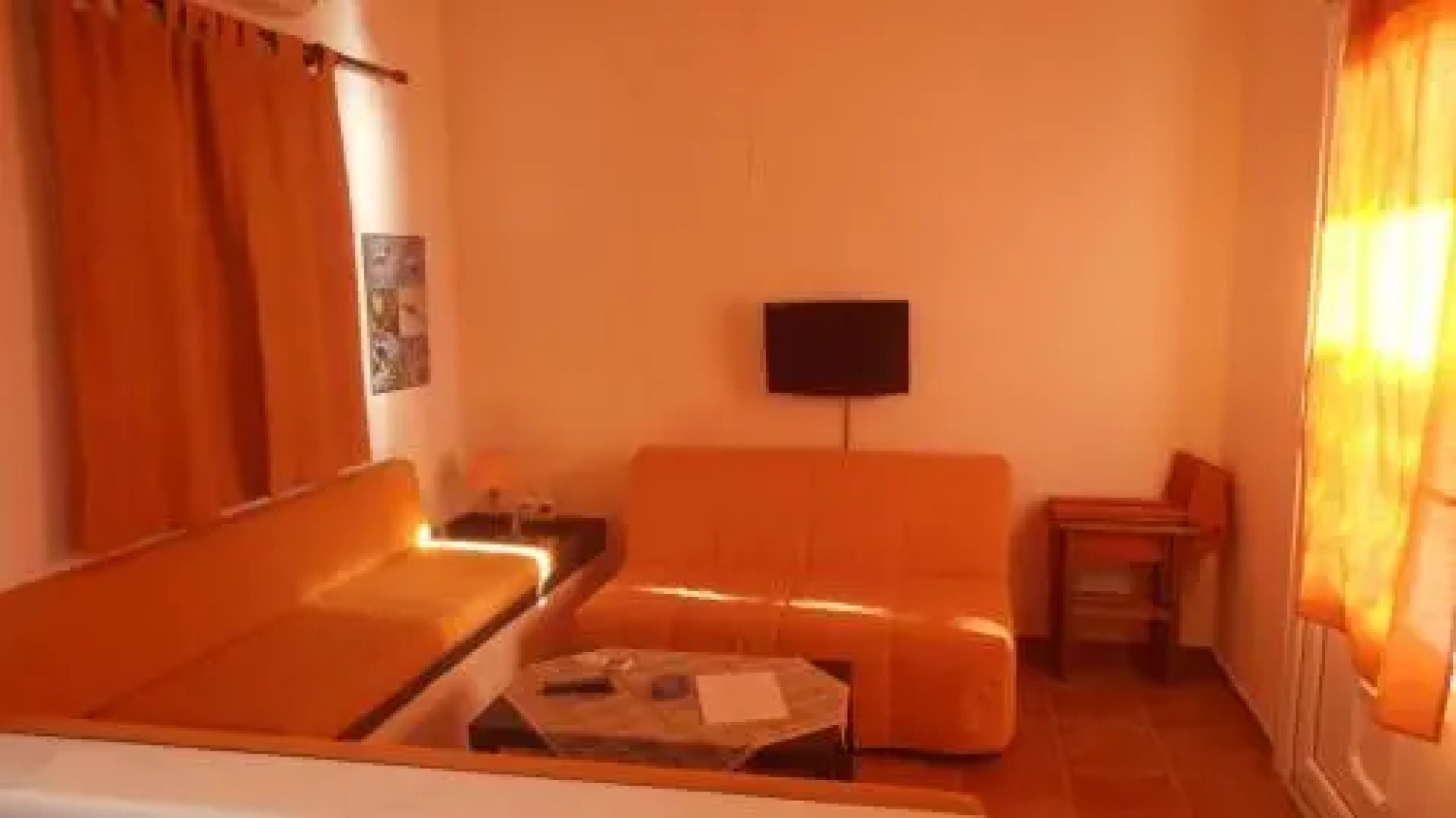 Chriason Studios & Apartments