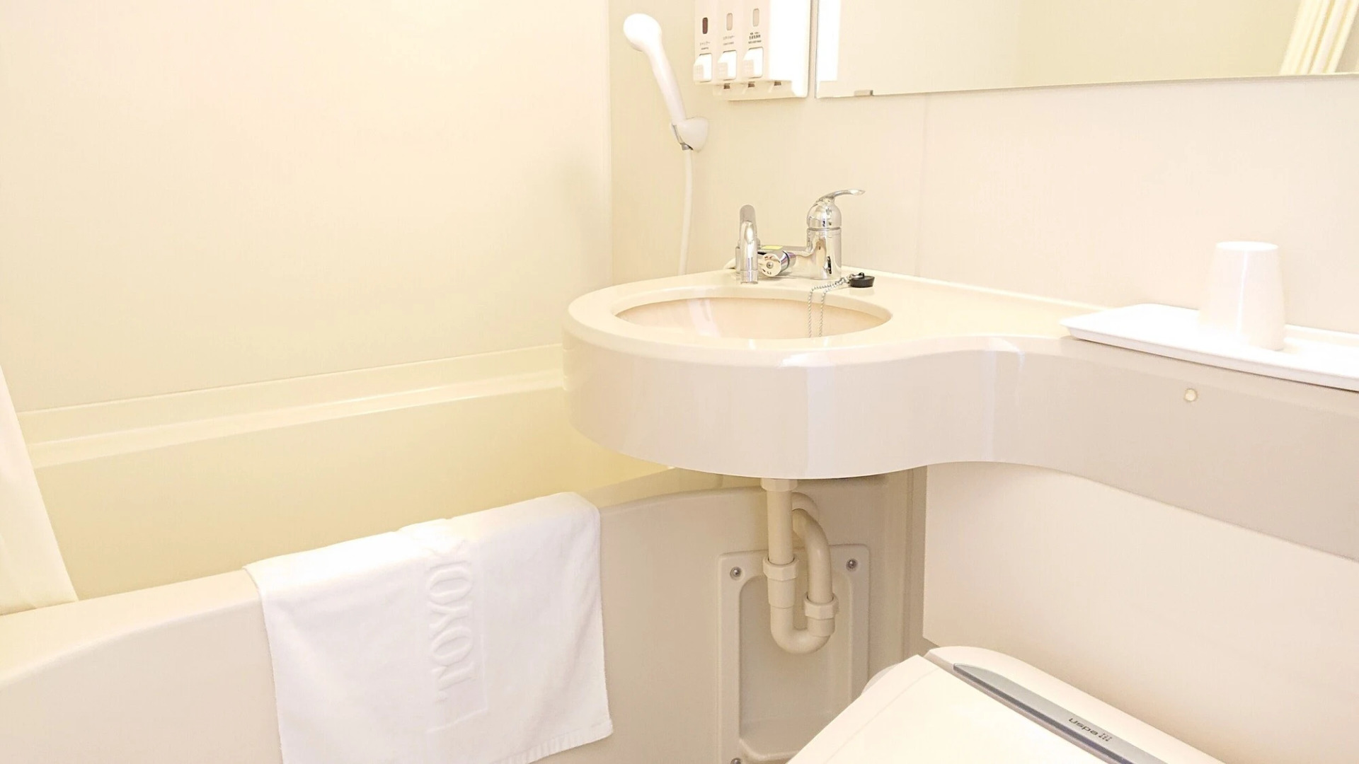 Toyoko Inn Hanshin Amagasaki Ekimae