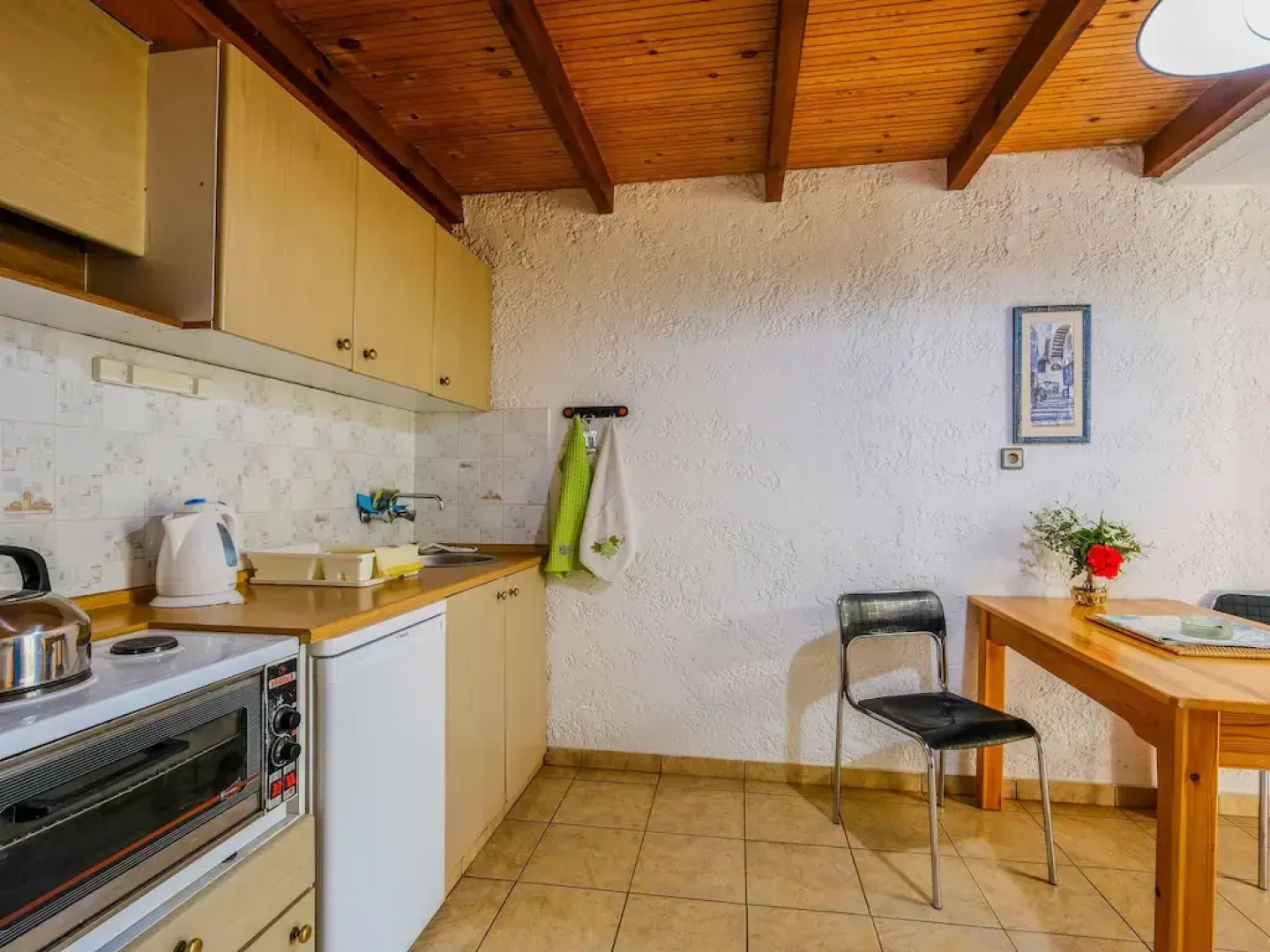 Welcoming Holiday Home With Balcony