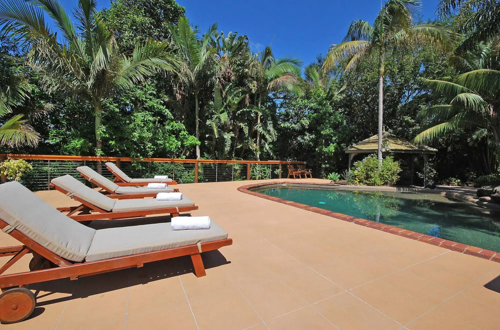 Summerhills Retreat Byron Bay