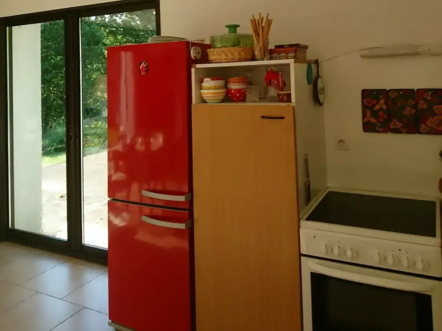 Dreamy Villa in Bruniquel with Jetty