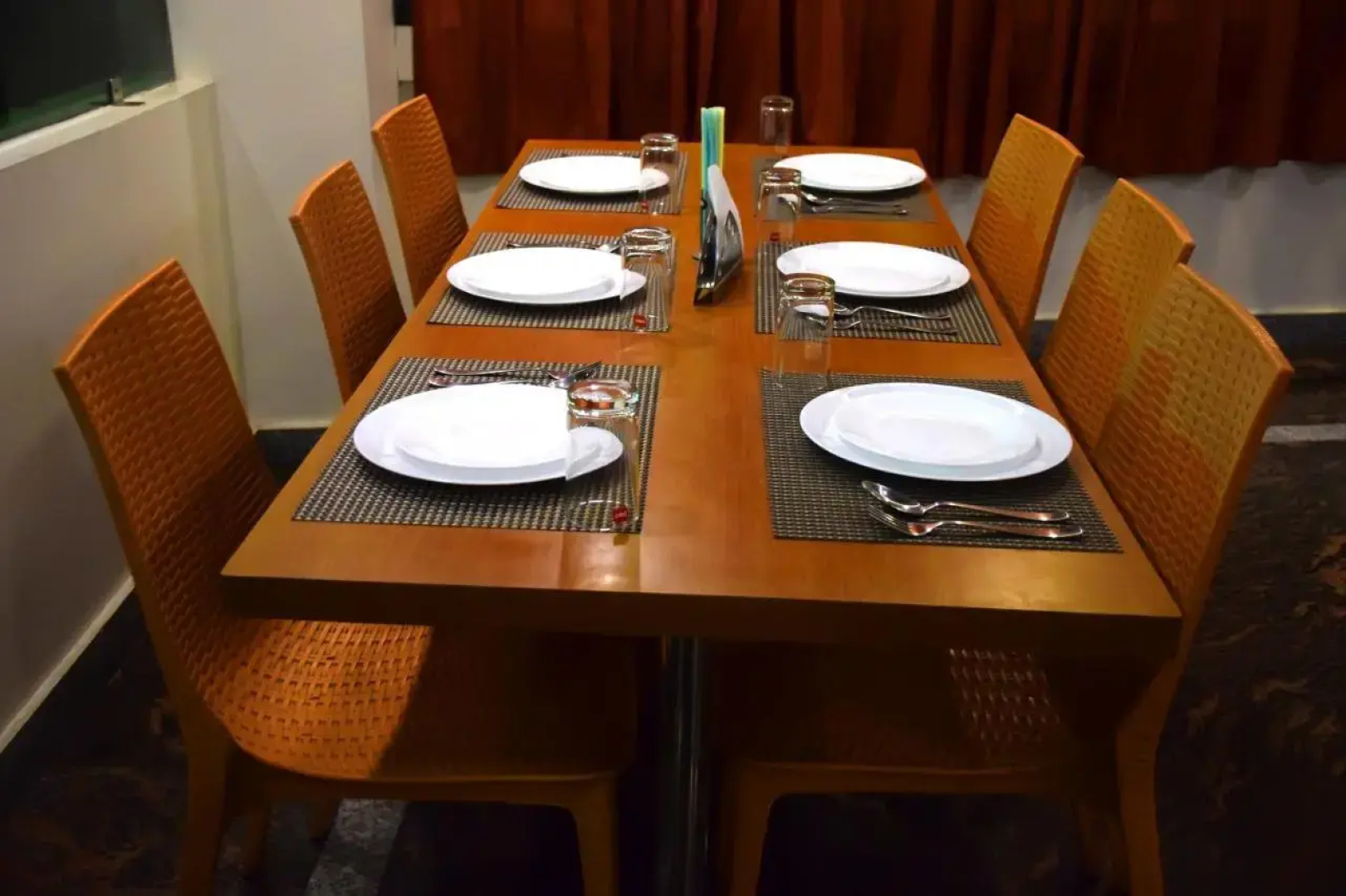 Hotel Anand International