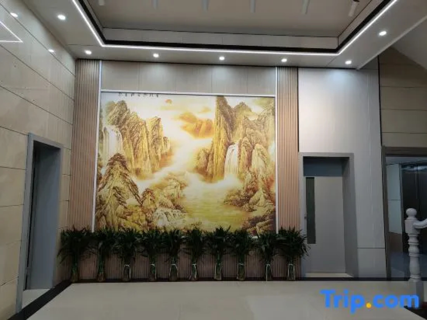 Xingguo Taojia Hotel (Bus Station Branch)