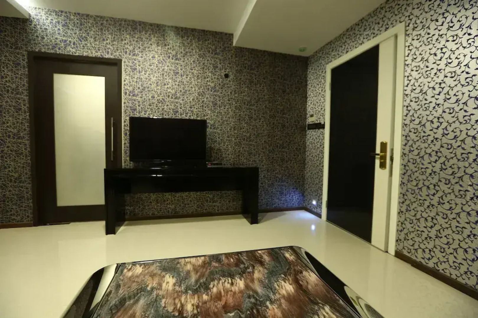 Million Day Mayiladuthurai Hotel