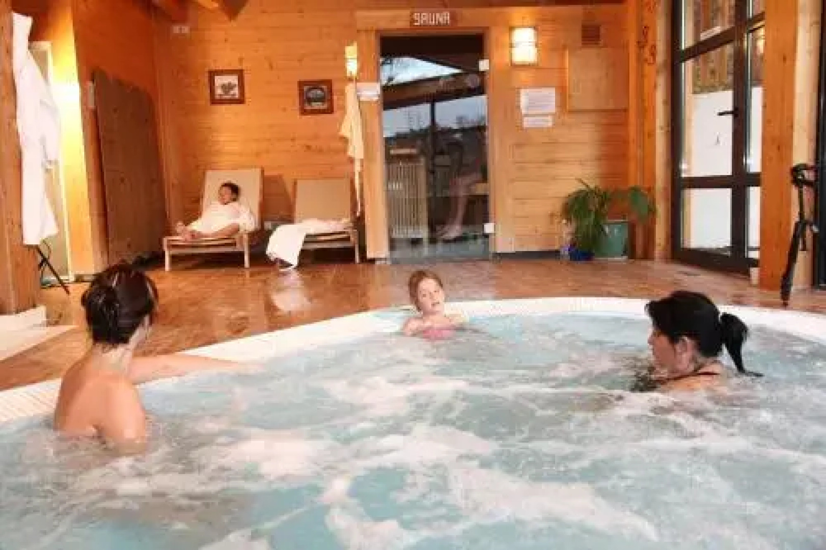 Logis Hotel Les Peupliers