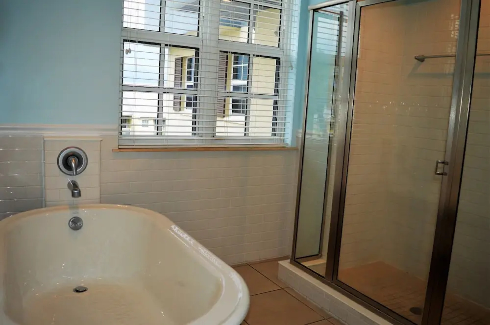 Harborside Suites at Little Harbor