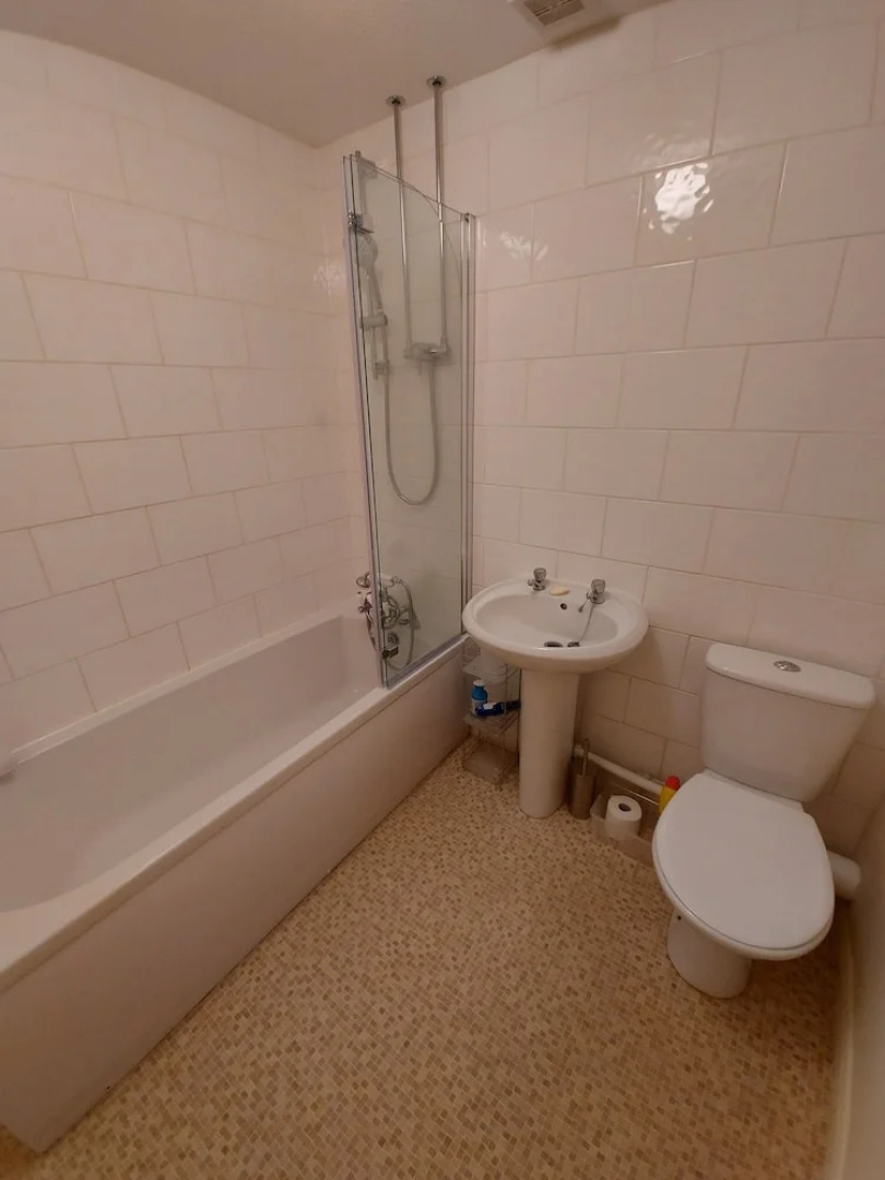 Tranquil Northampton Retreat