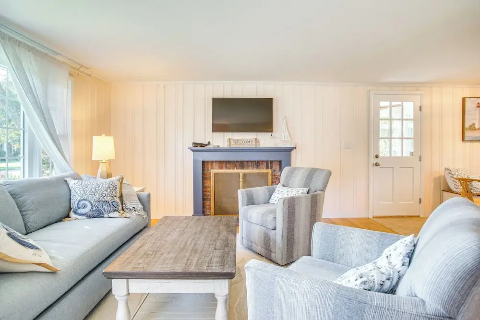 Bike to Private Beach: Cape Cod Escape w/ Sunroom