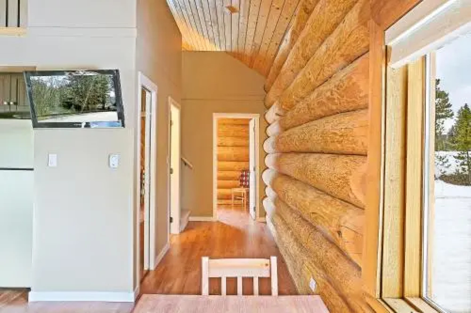 Lac Le Jeune Wilderness Resort