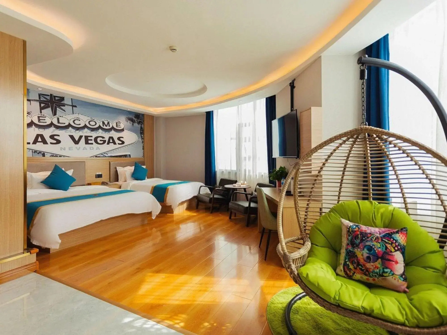 Super 8 Premier Hotel (Tumushuke City Government Branch)