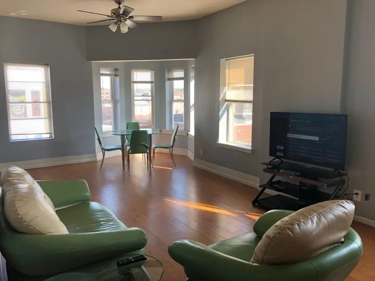 Spacious,elegant 2BR Apartment in Dubuque Downtown